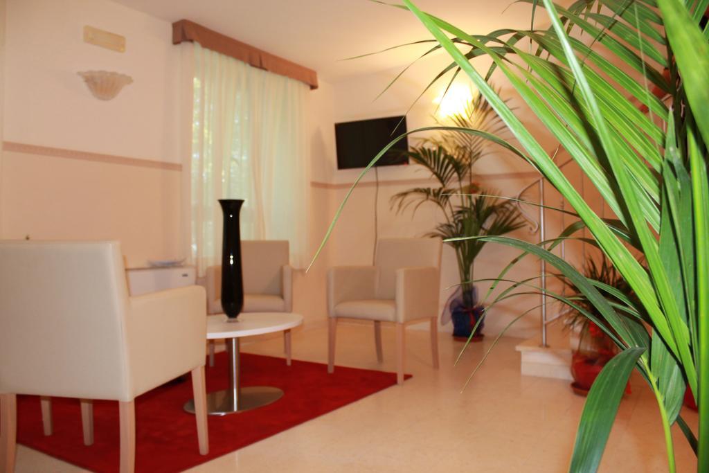 Hotel Ristorante Mariano Stigliano  Extérieur photo